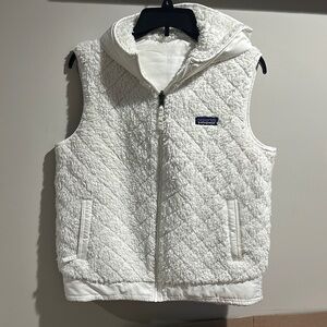 Patagonia Ivory Quilted Fleece Vest
